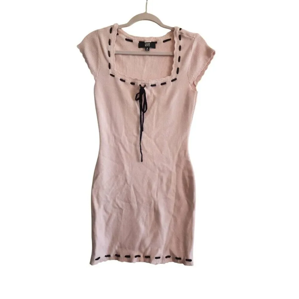 Madden NYC knit short sleeve ribbon detail dress pink size Medium - Picture 2 of 7